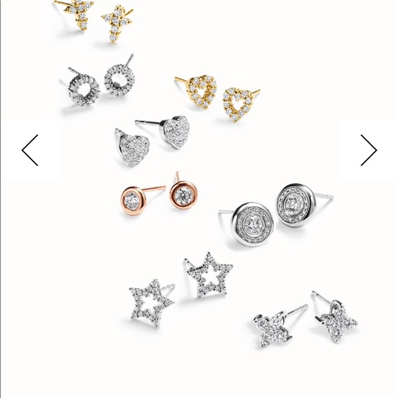 Roberto Coin Tiny Treasures diamond heart earrings. 18k yellow gold. - Picture 3 of 4